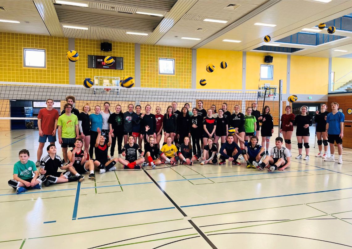 Osterhasen-Volleyball-Turnier